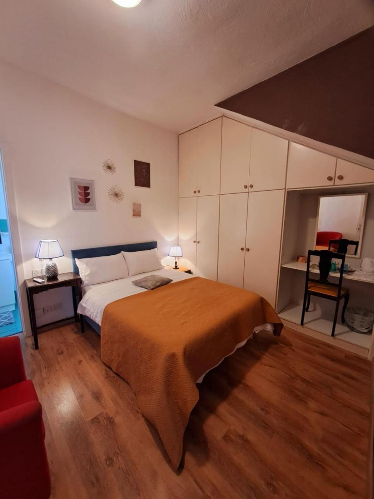 Bed and Breakfast Rotas B St. Julian's Zewnętrze zdjęcie